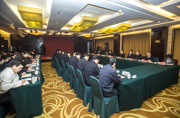 集團(tuán)公司總經(jīng)理彭兆豐帶隊來舞調(diào)研